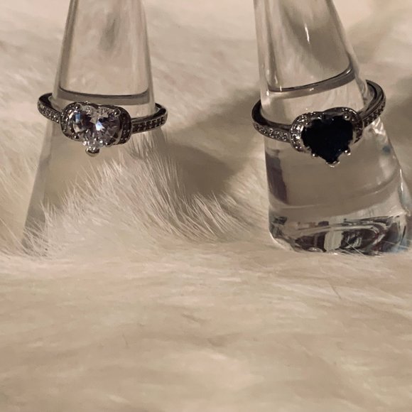 Two Heart Shaped Clear and Blue Stones Silver Tone Bands - Picture 1 of 15